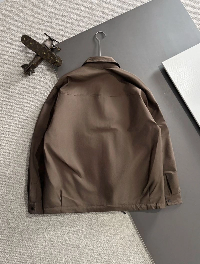 Louis Vuitton Outwear Practical 138605
