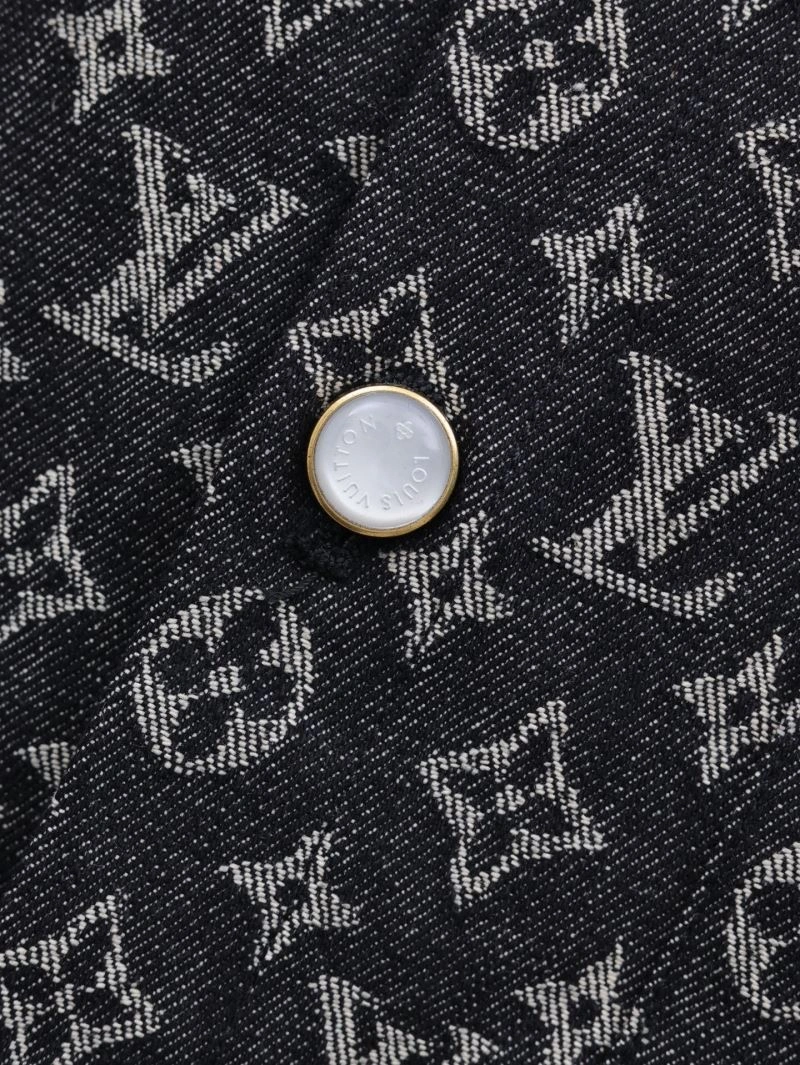 Louis Vuitton Outwear ZipUp 138611
