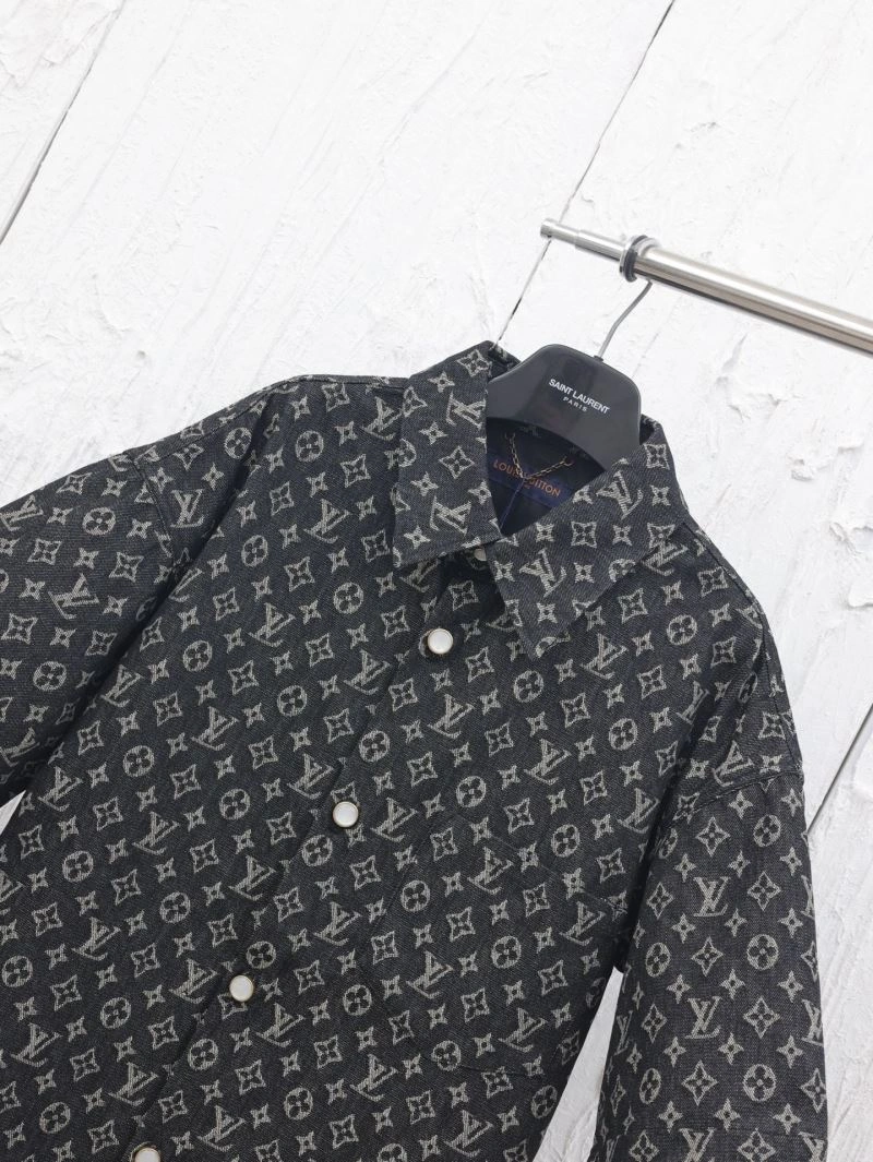 Louis Vuitton Outwear ZipUp 138611