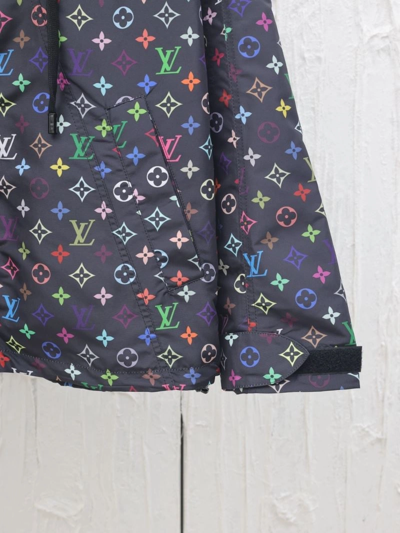 FashionForward Louis Vuitton Outwear 138618