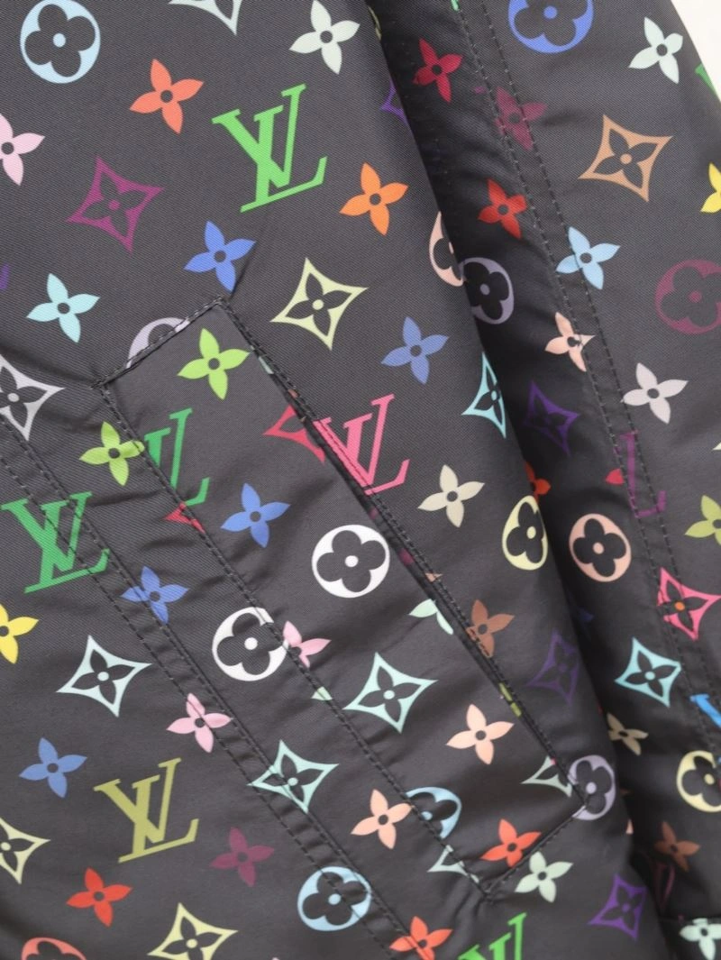 FashionForward Louis Vuitton Outwear 138618