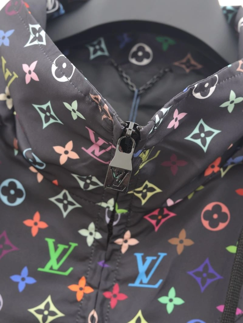 FashionForward Louis Vuitton Outwear 138618