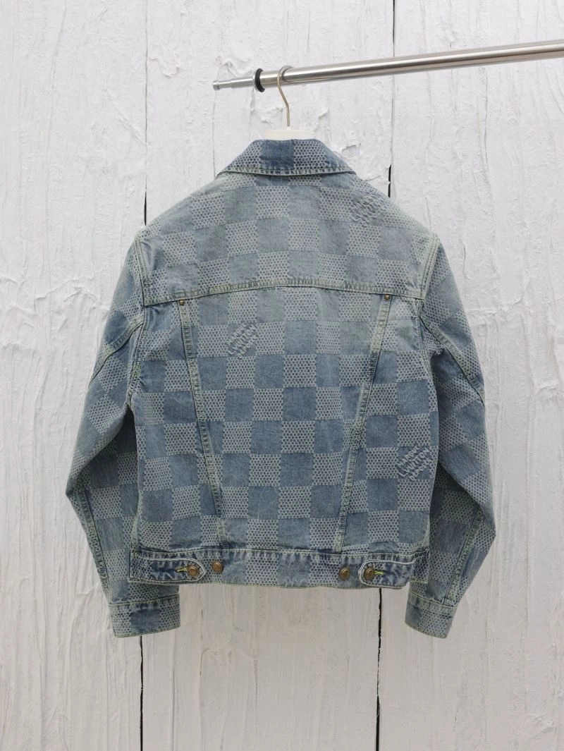 Practical Louis Vuitton Outwear 138612