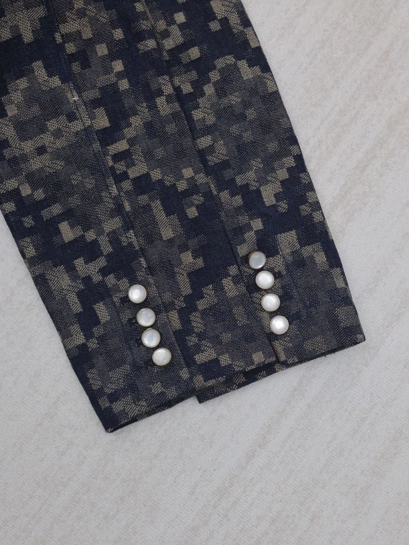 Thermal Louis Vuitton Outwear 138619