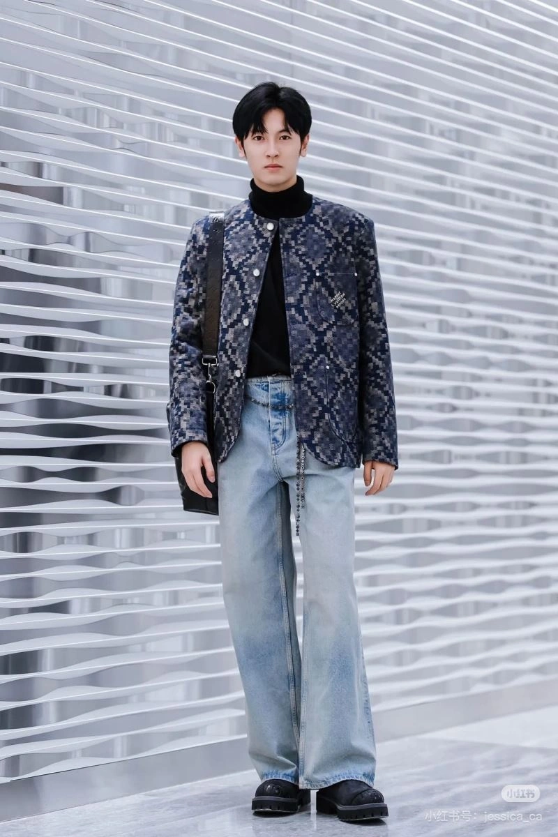Thermal Louis Vuitton Outwear 138619