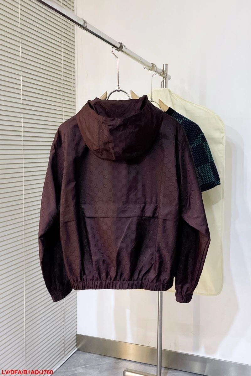 Elegant Louis Vuitton Outwear 139106