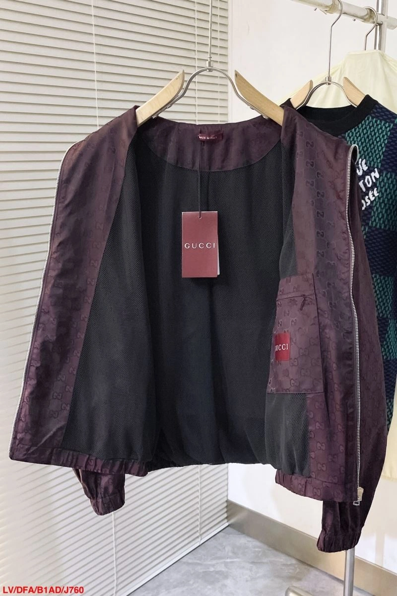 Elegant Louis Vuitton Outwear 139106