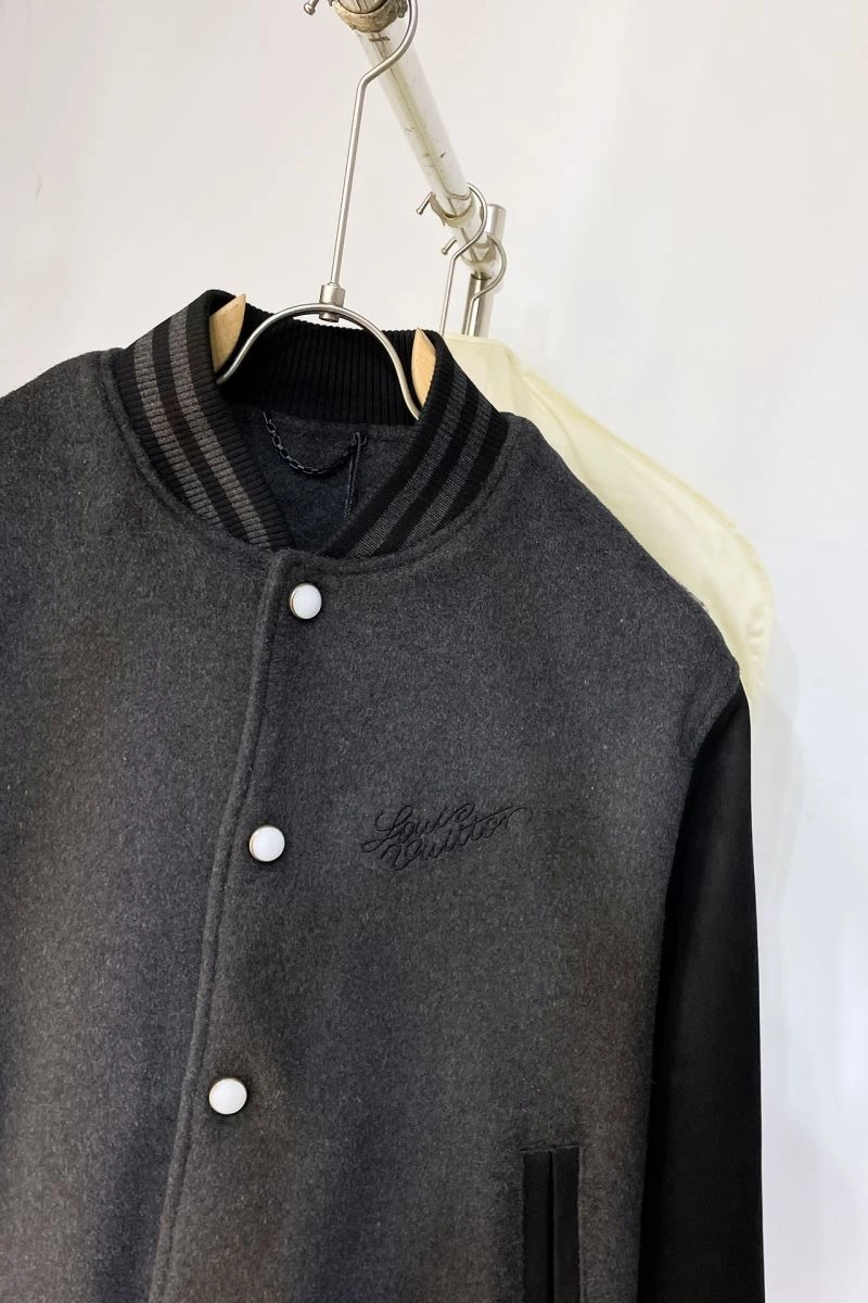 Louis Vuitton Outwear Cozy 139107