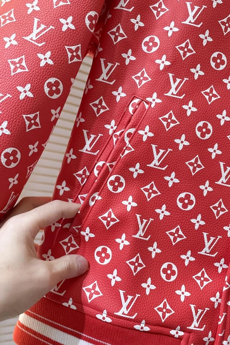 Durable Louis Vuitton Outwear 139100
