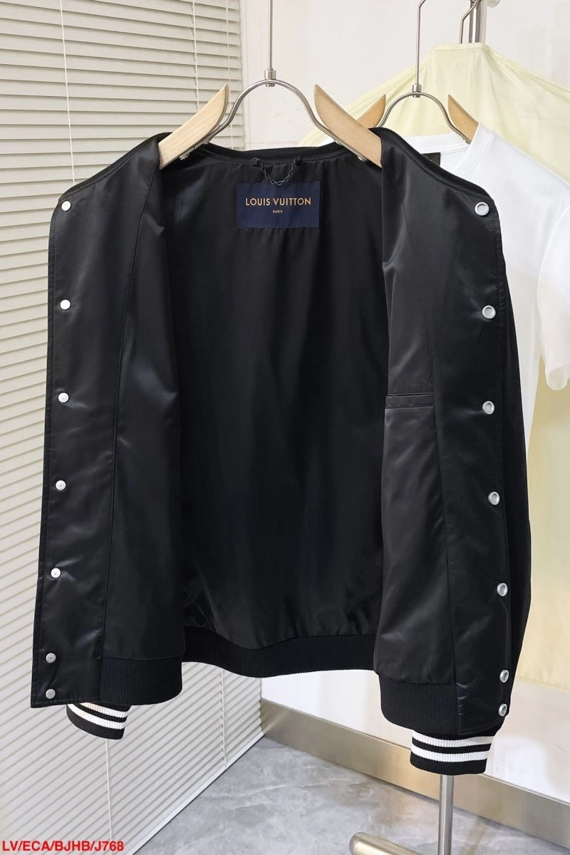 Louis Vuitton Outwear Thermal 139097