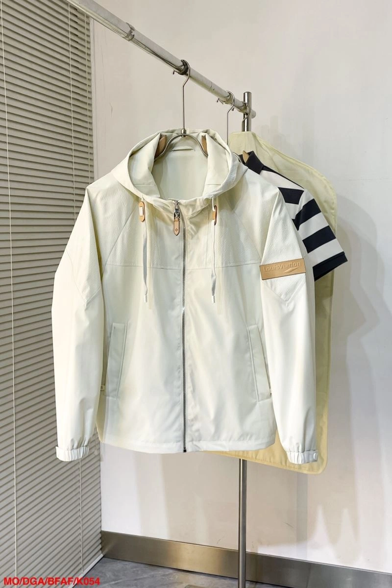 GoAnywhere Louis Vuitton Outwear 139075