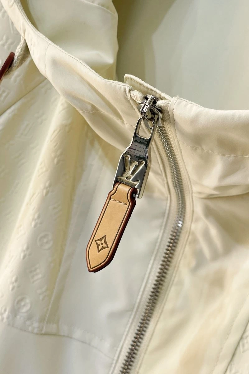 GoAnywhere Louis Vuitton Outwear 139075
