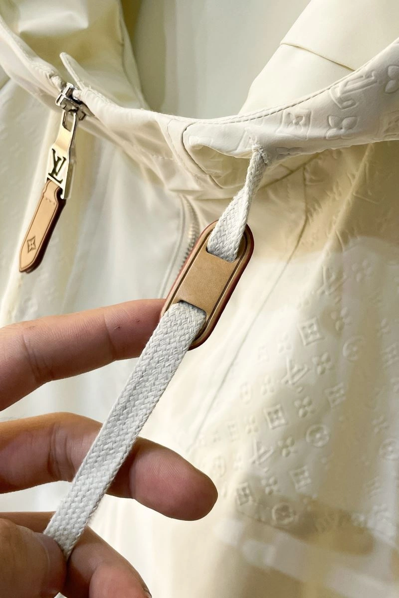 GoAnywhere Louis Vuitton Outwear 139075