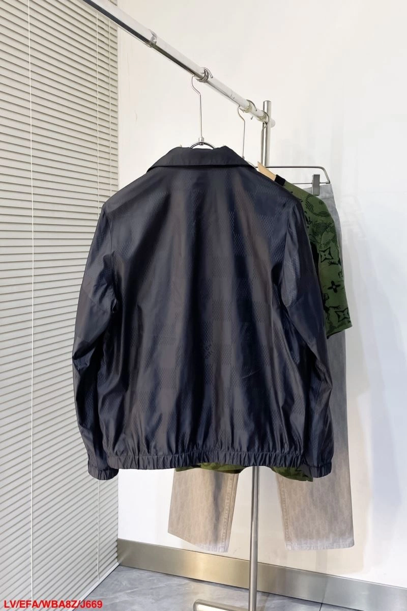 Louis Vuitton Outwear Neat 139085