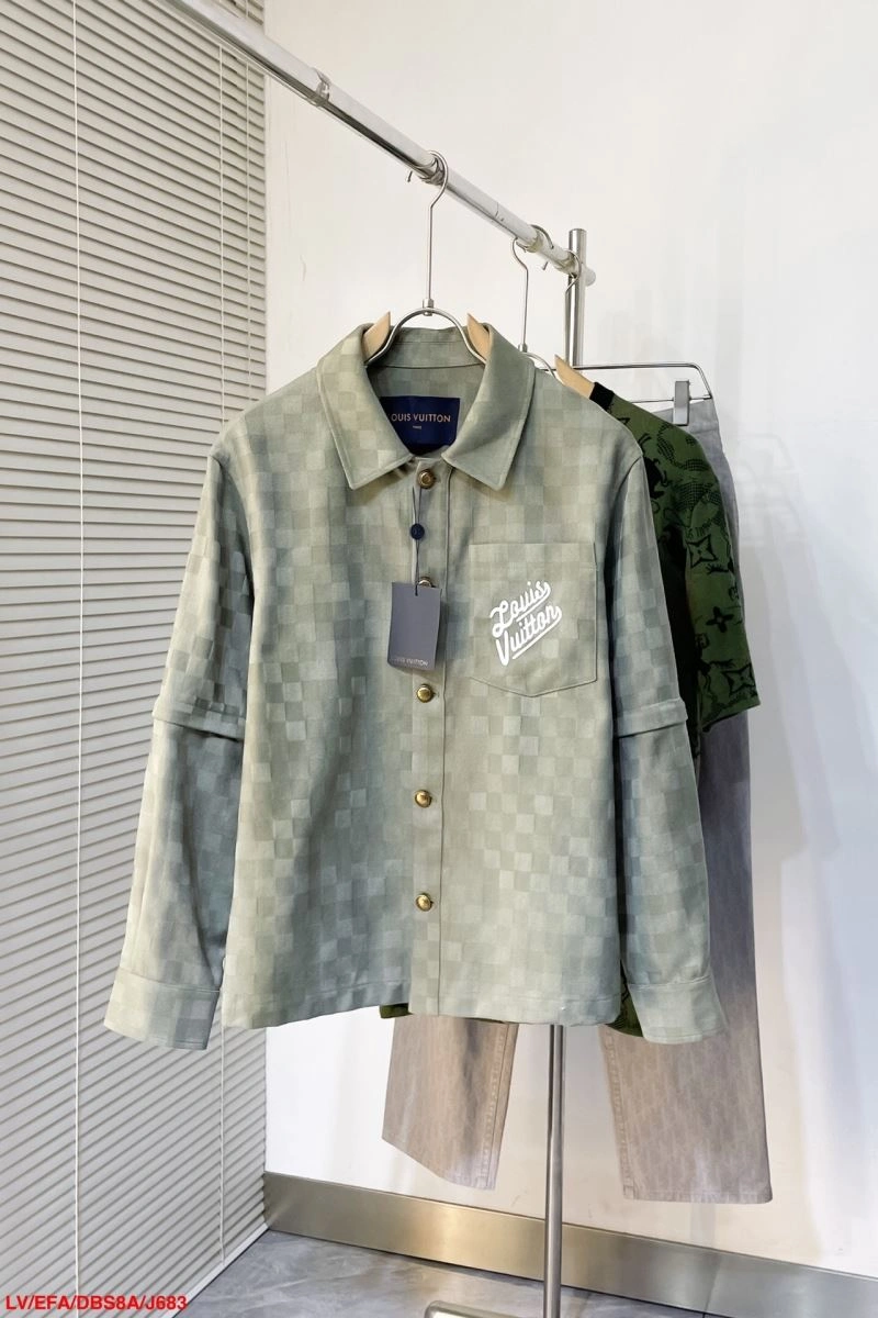 Louis Vuitton Outwear Youthful 139086