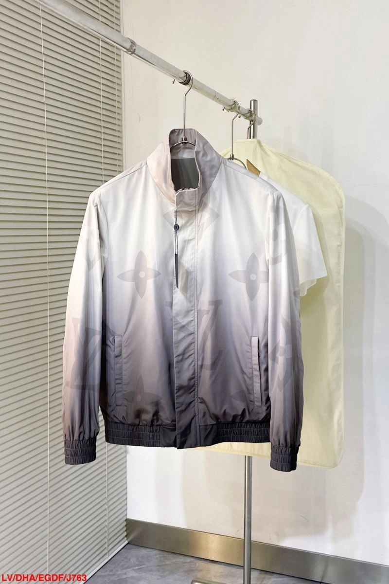 GoAnywhere Louis Vuitton Outwear 139087
