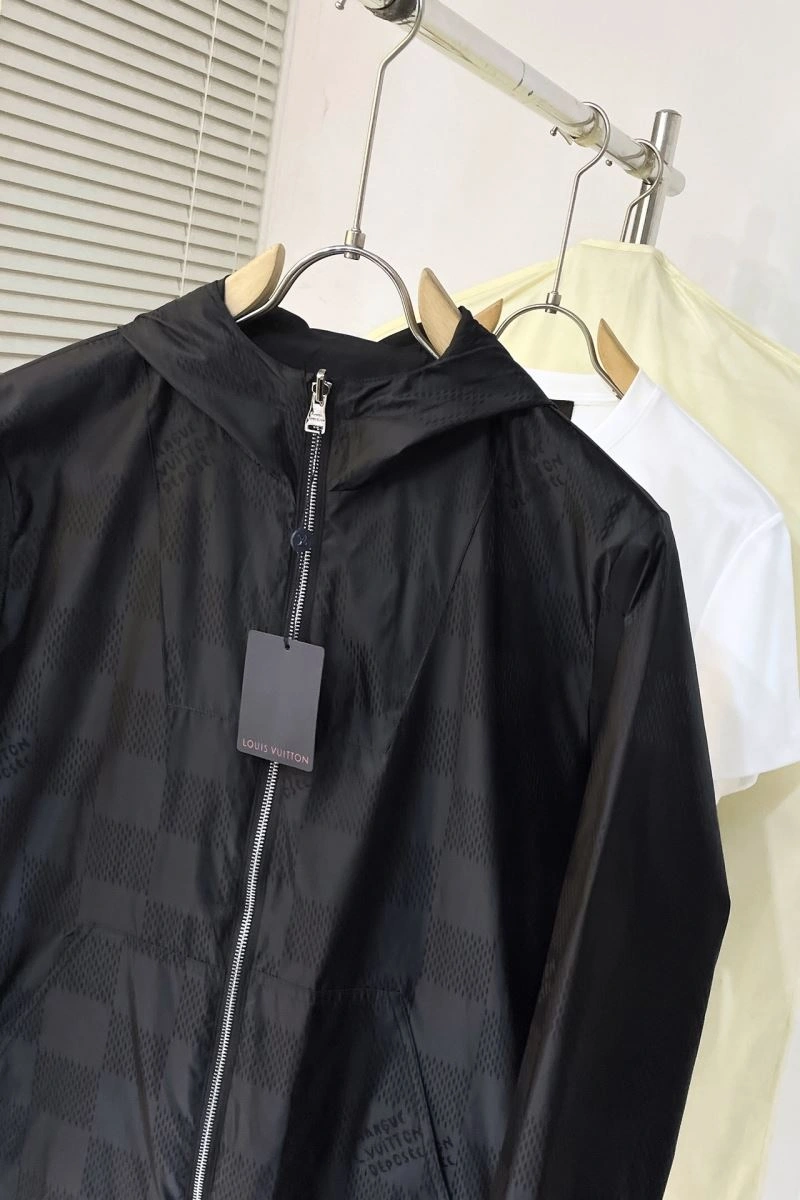 Louis Vuitton Outwear ZeroBulk 139096