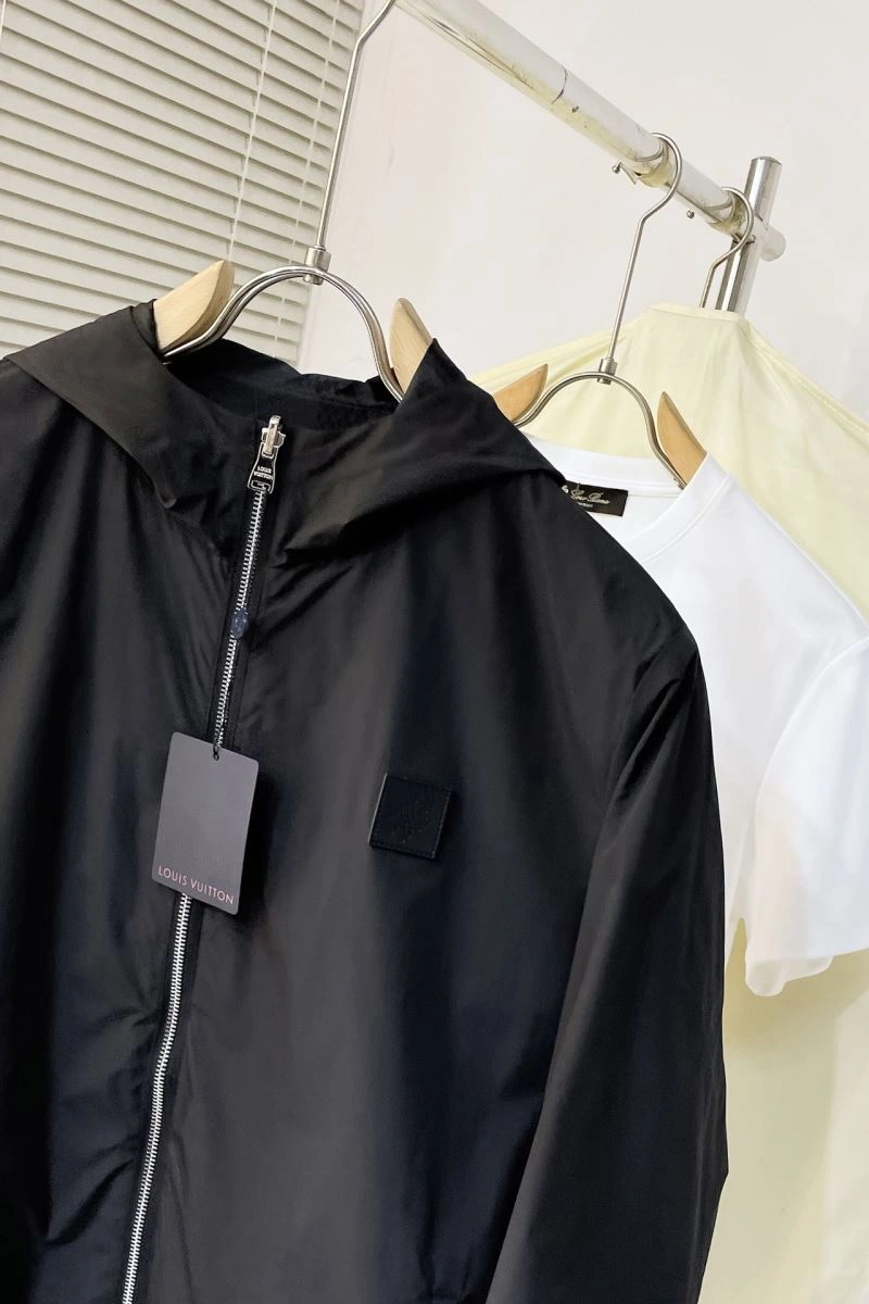 Louis Vuitton Outwear ZeroBulk 139096
