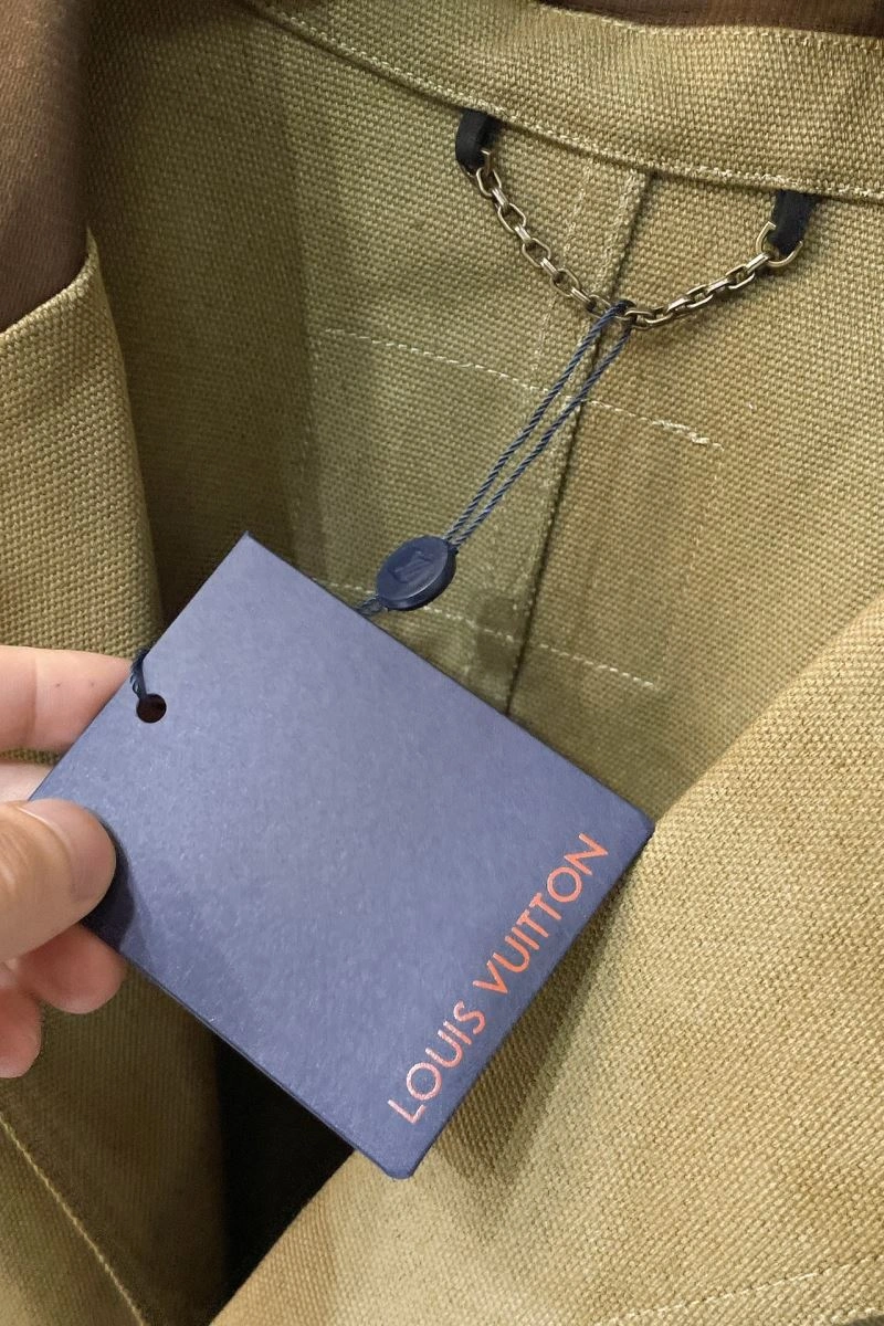 Unique Louis Vuitton Outwear 139092
