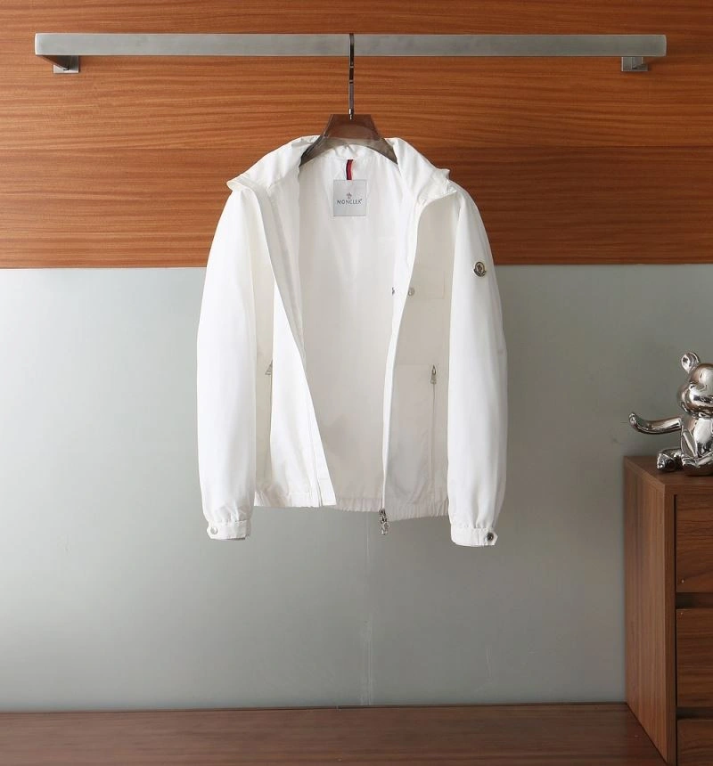 Comfortable Louis Vuitton Outwear 139072