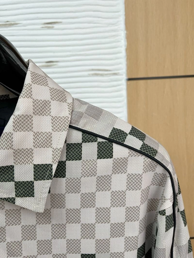 Louis Vuitton Outwear Seasonal 139094