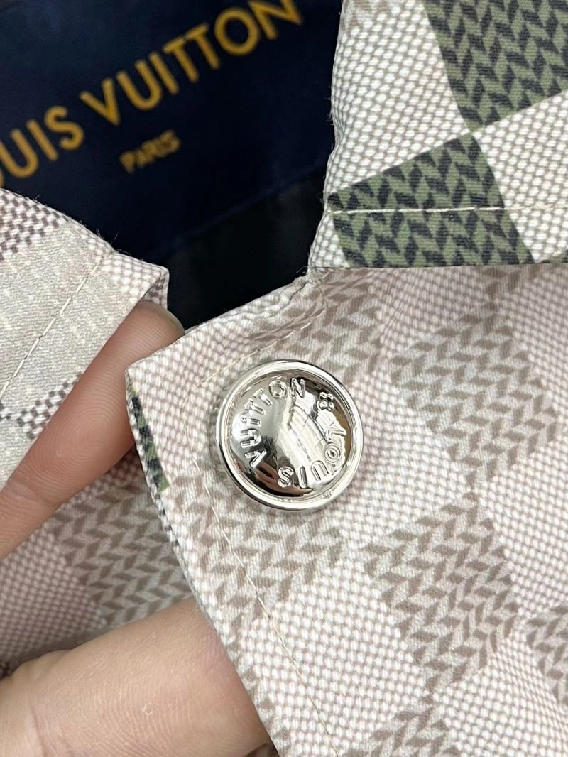 Louis Vuitton Outwear Seasonal 139094