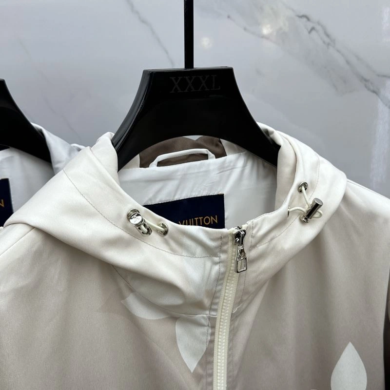 Louis Vuitton Outwear Trendy 139090