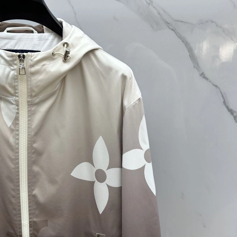 Louis Vuitton Outwear Trendy 139090