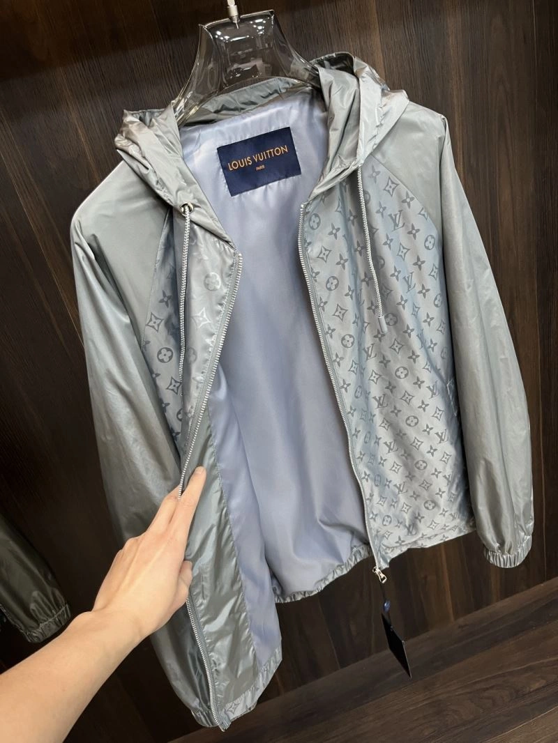 Louis Vuitton Outwear Contemporary 139082