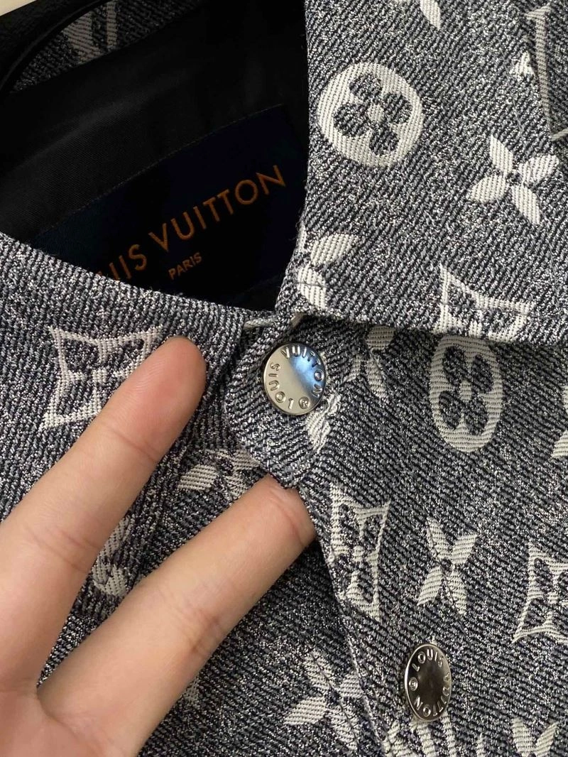 Louis Vuitton Outwear SunProtective 139065