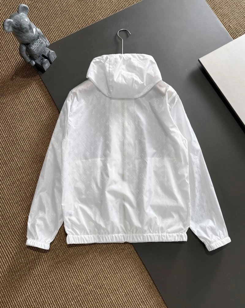SunProtective Louis Vuitton Outwear 137779