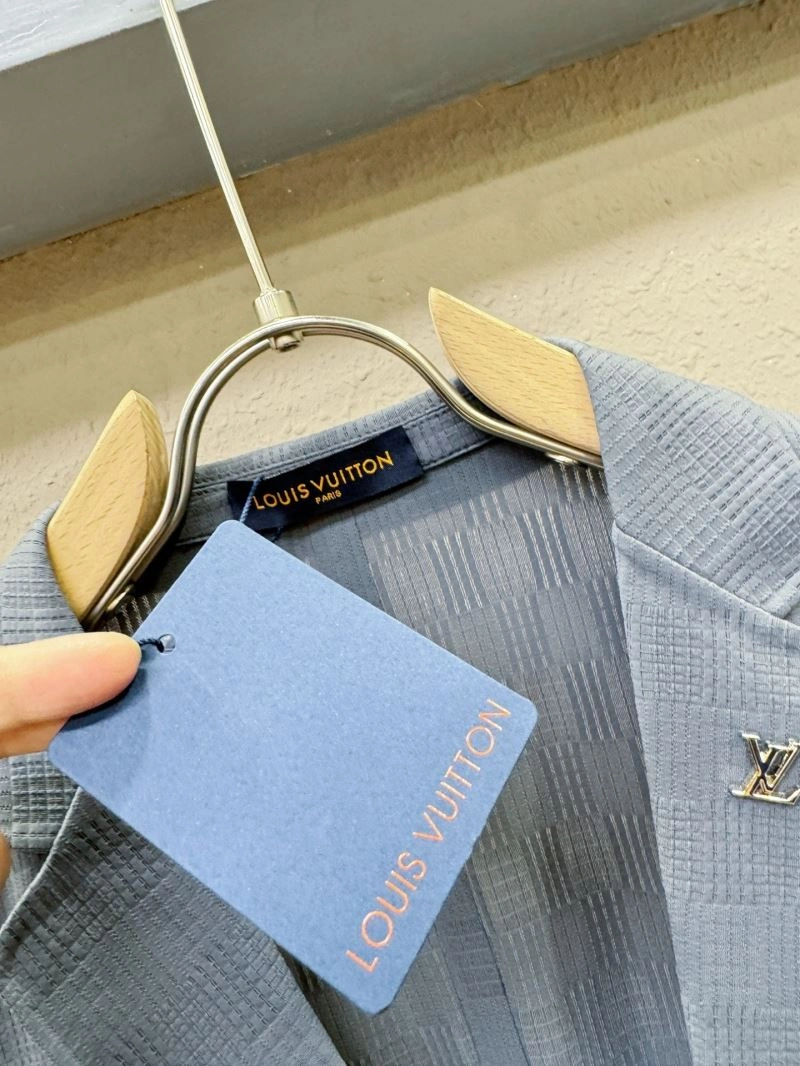 Louis Vuitton Outwear Supportive 137774