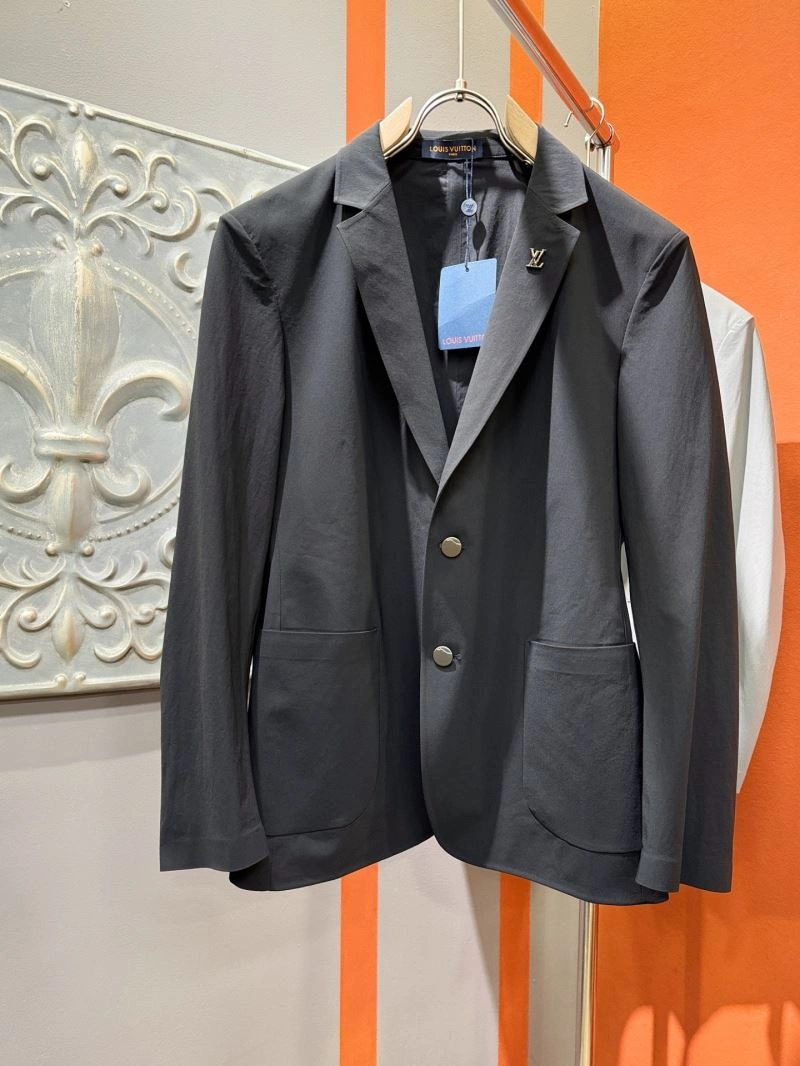 FastDry Louis Vuitton Outwear 137773