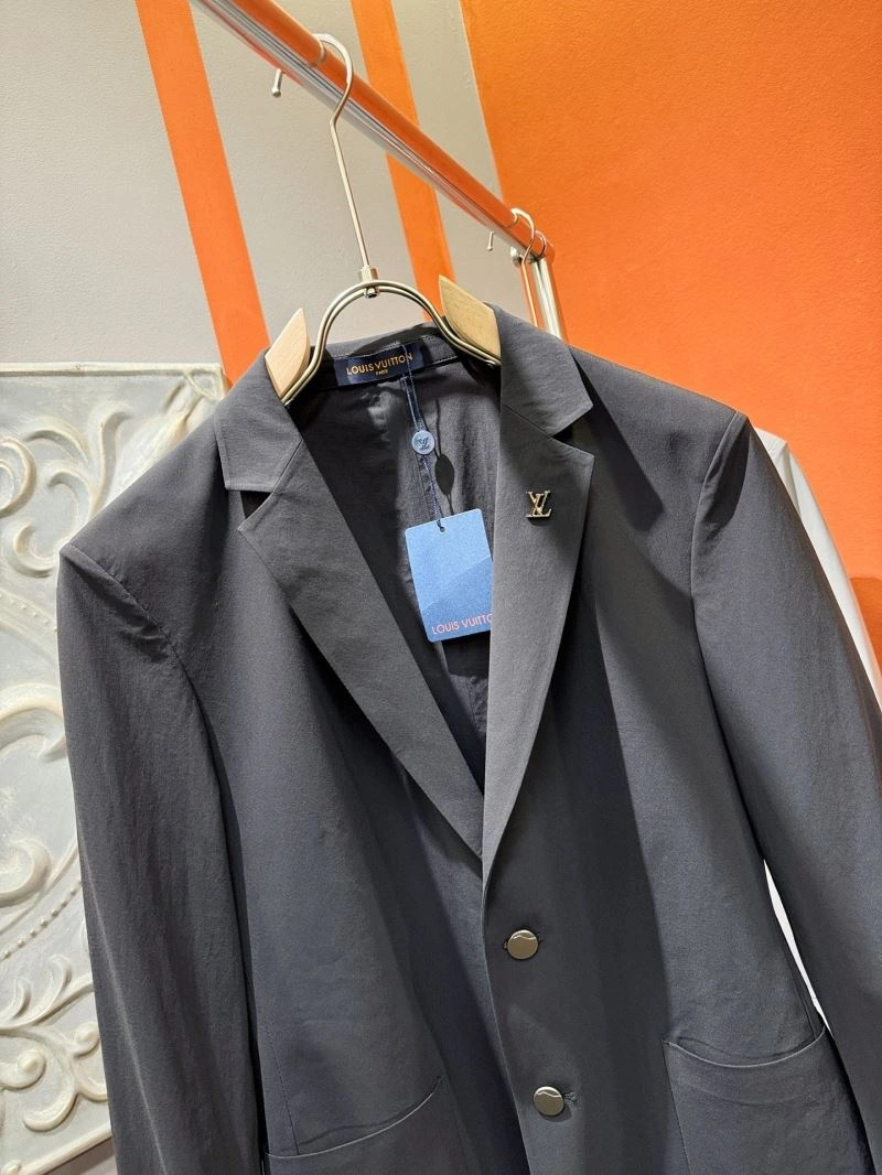 FastDry Louis Vuitton Outwear 137773