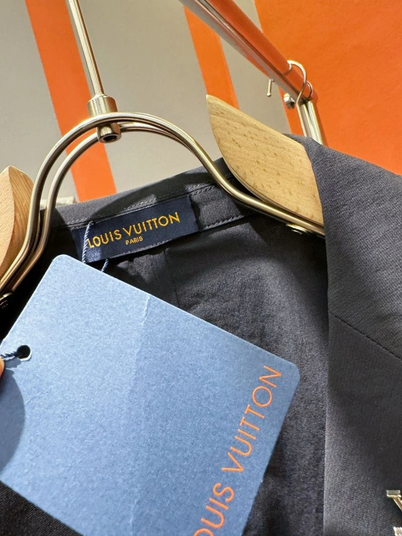 FastDry Louis Vuitton Outwear 137773