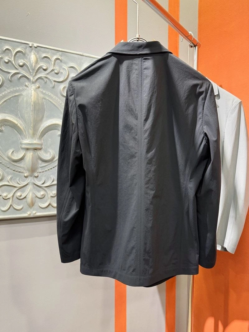 FastDry Louis Vuitton Outwear 137773
