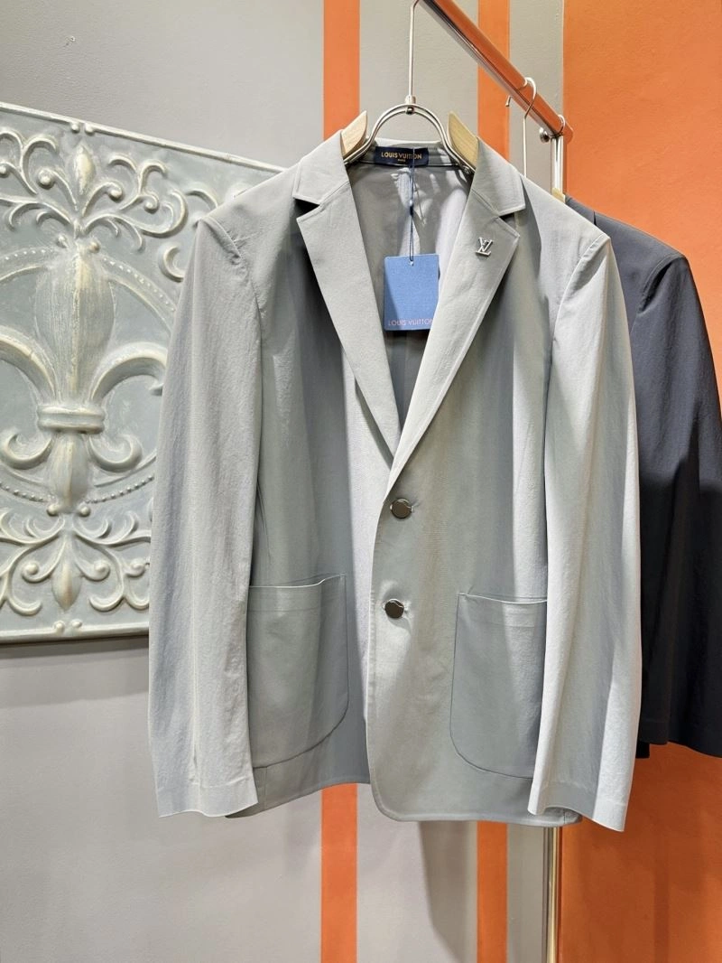 Louis Vuitton Outwear Thermal 137777