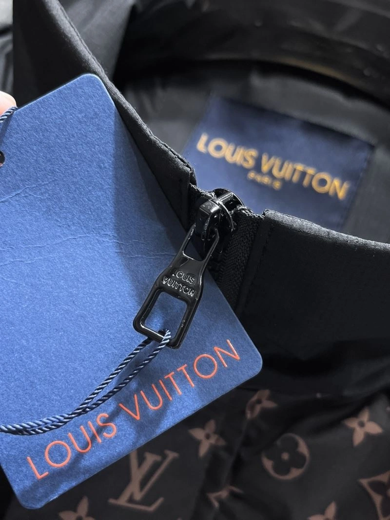 Louis Vuitton Outwear Durable 137765