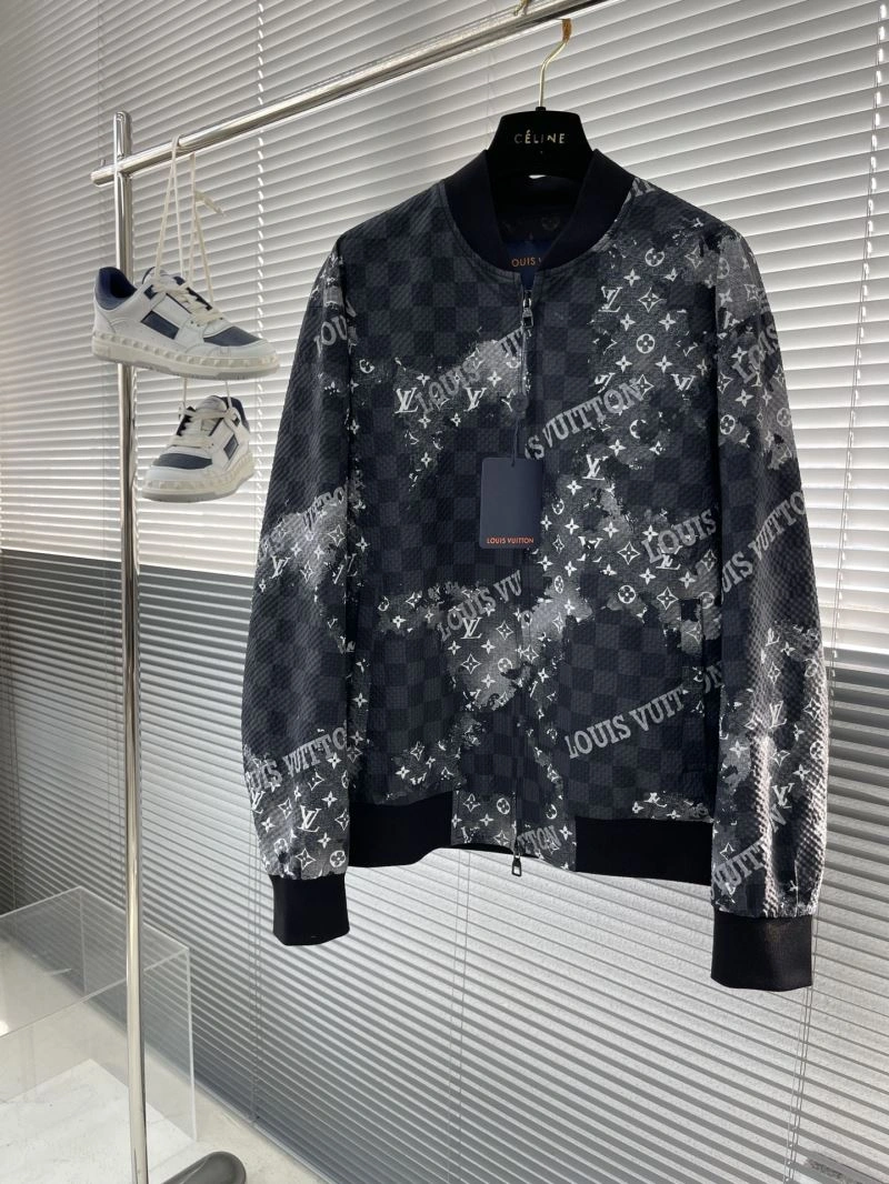 QuickDry Louis Vuitton Outwear 137757