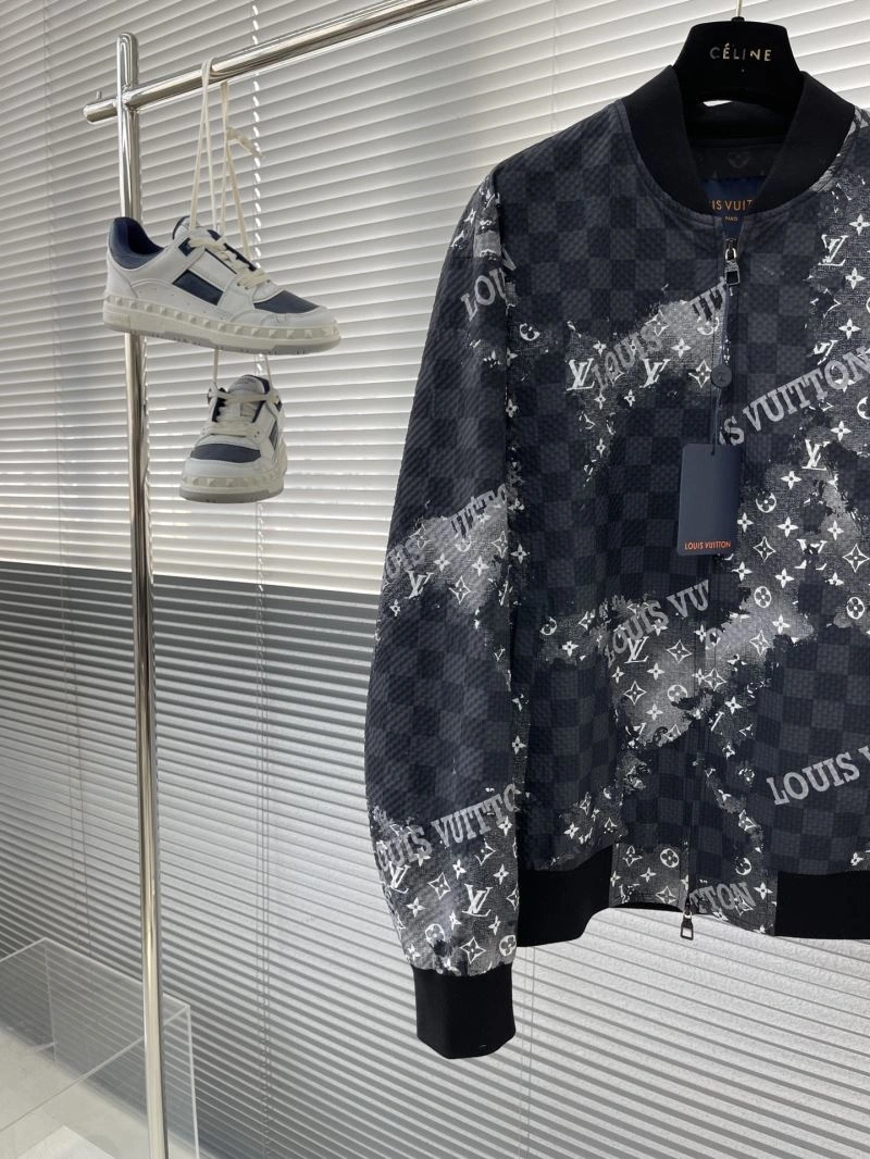 QuickDry Louis Vuitton Outwear 137757