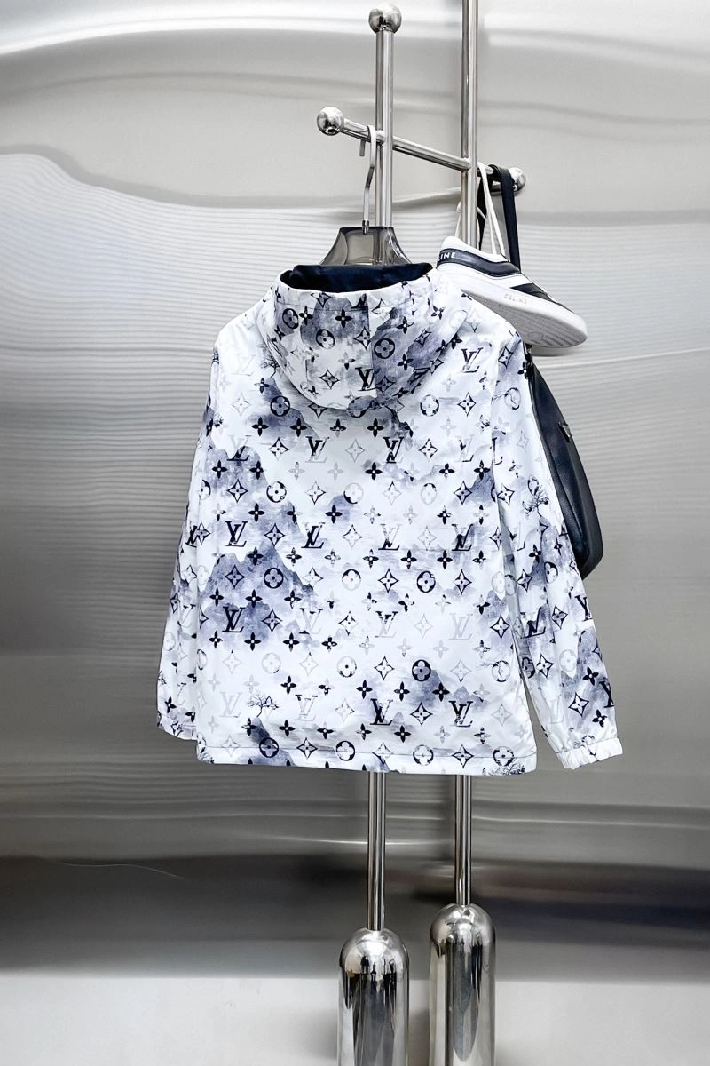 Colorful Louis Vuitton Outwear 137771