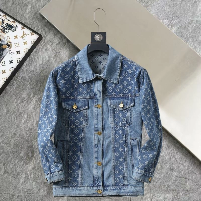 Elegant Louis Vuitton Outwear 137756