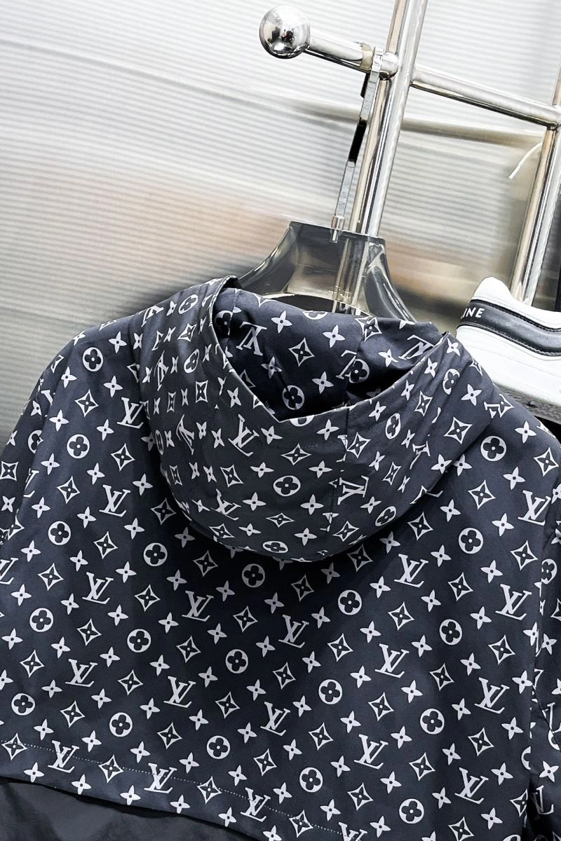 Louis Vuitton Outwear WellDesigned 137751