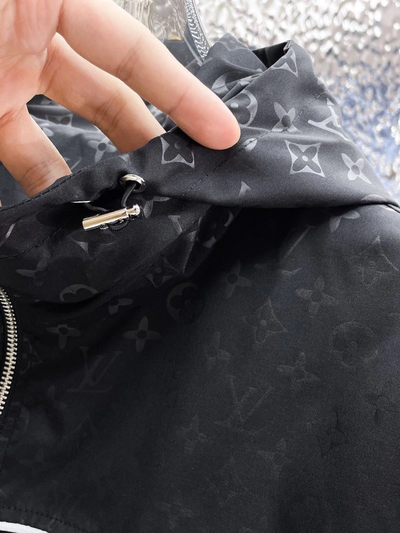Louis Vuitton Outwear Cozy 137767