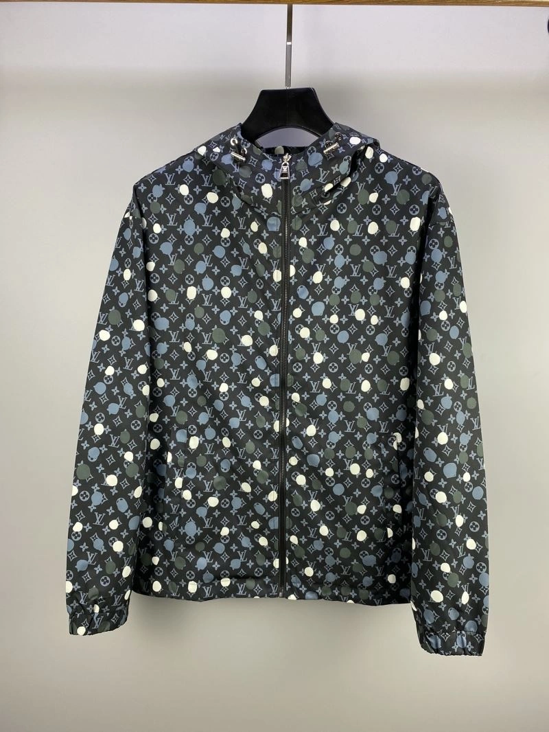 Louis Vuitton Outwear OnTrend 137766