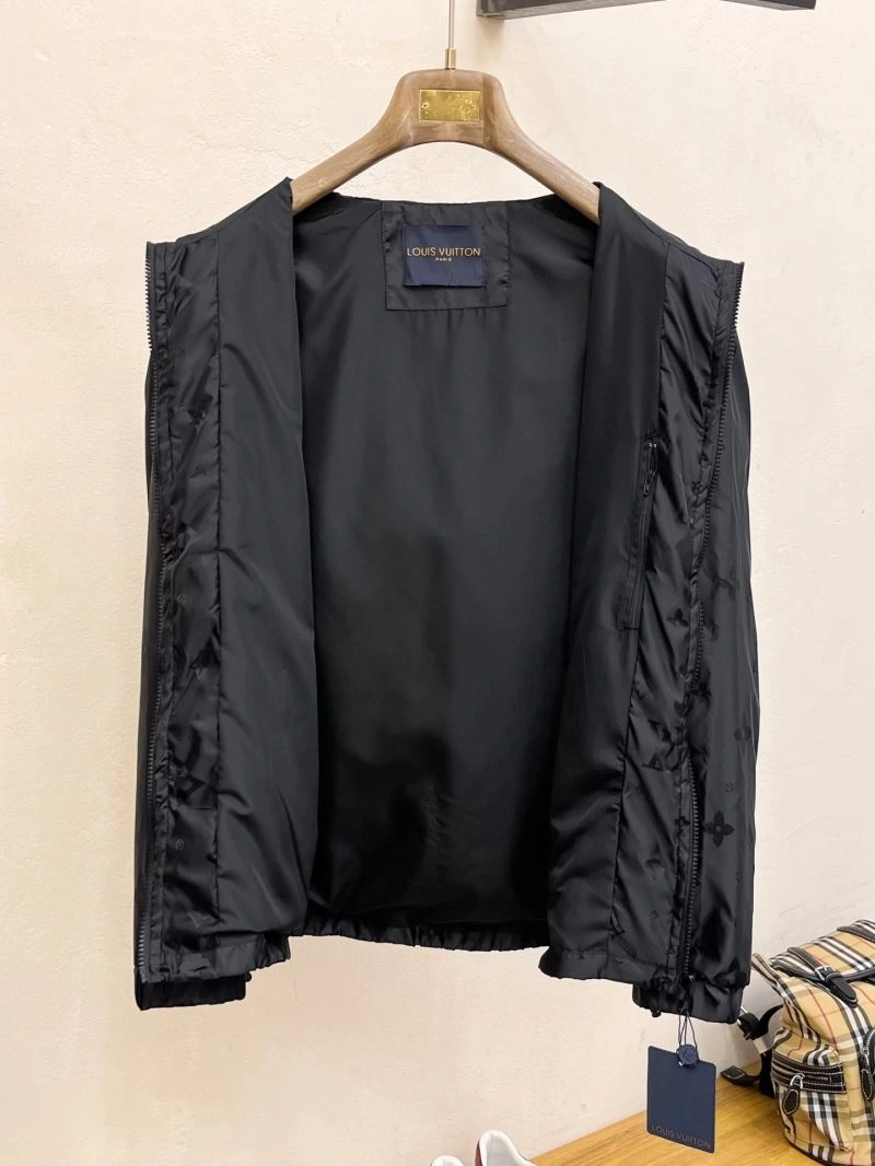Soft Louis Vuitton Outwear 137746