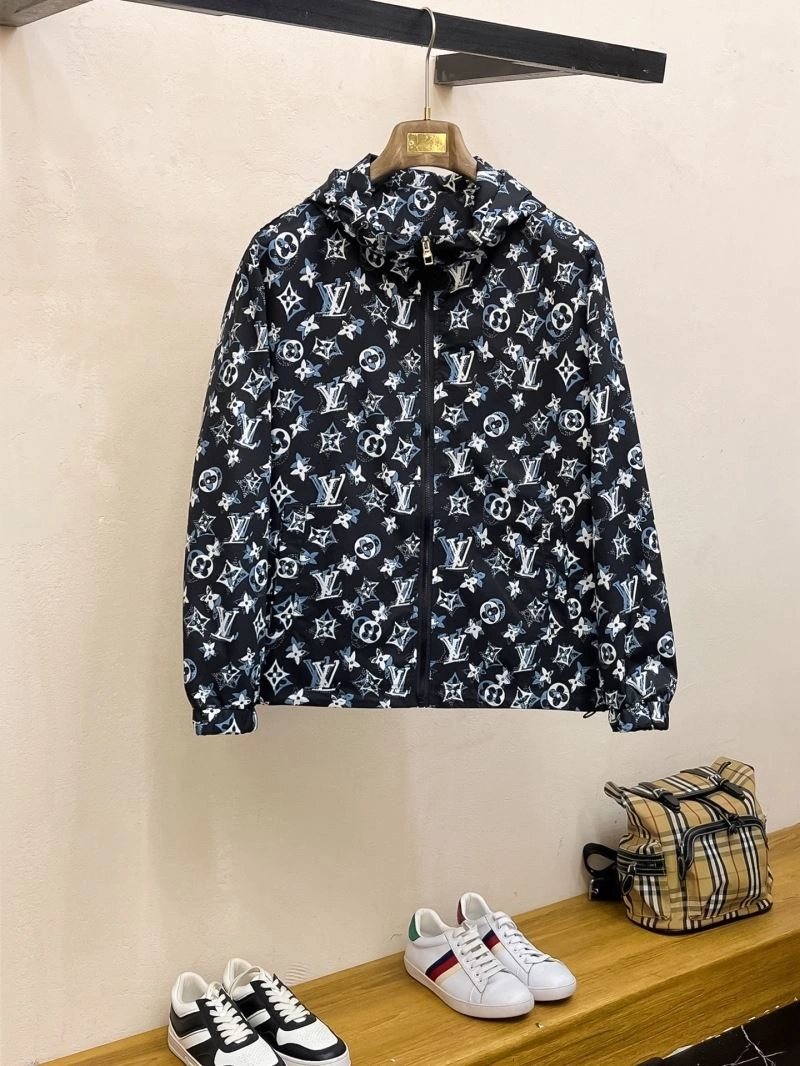Durable Louis Vuitton Outwear 137741