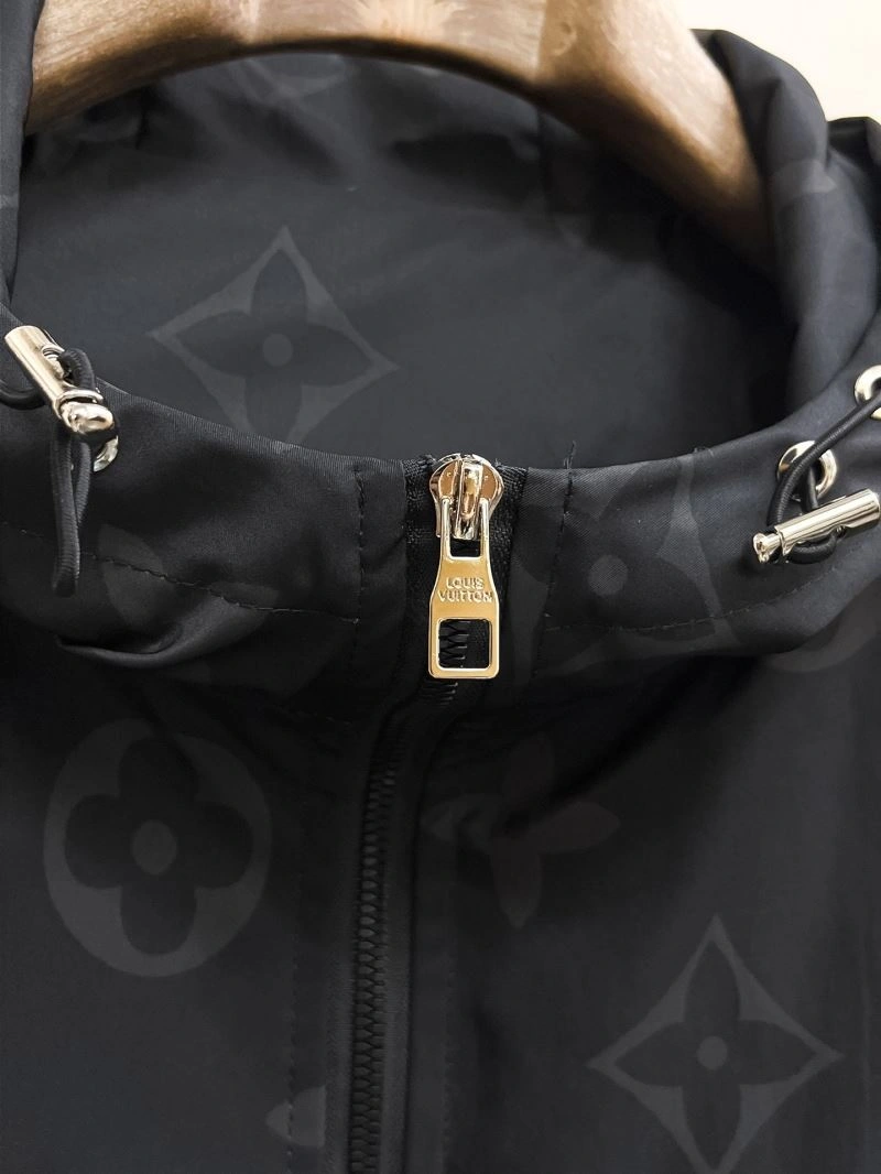 Louis Vuitton Outwear DailyWear 137742