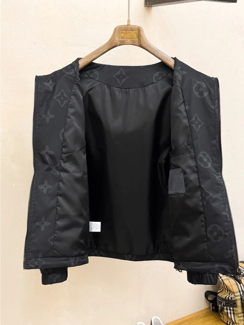 Louis Vuitton Outwear DailyWear 137742