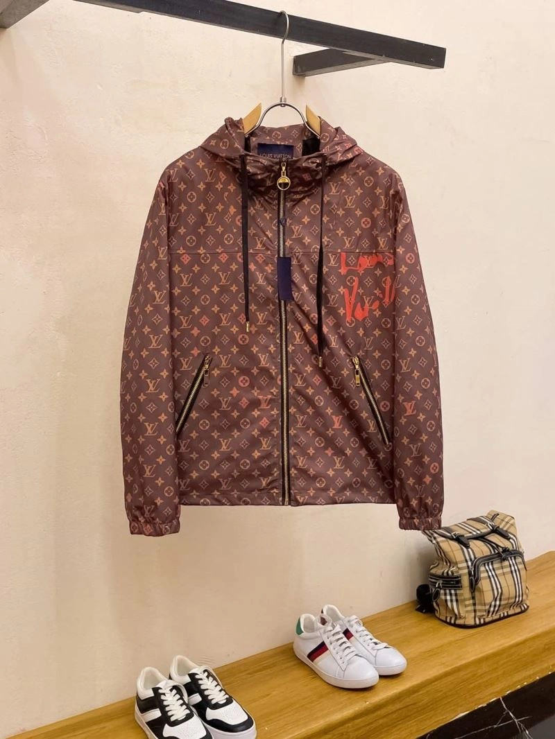 Louis Vuitton Outwear Trendsetting 137738